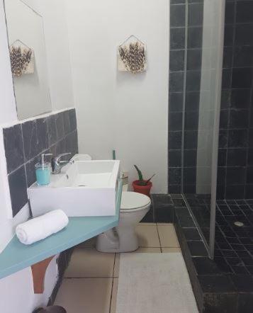 Хостел St Francis Bay Backpackers Экстерьер фото